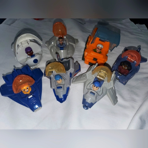 : Complete 8pc McDonald’s Disney buzz Lightyear Happy Meal Toys incomplete set - Picture 14 of 14